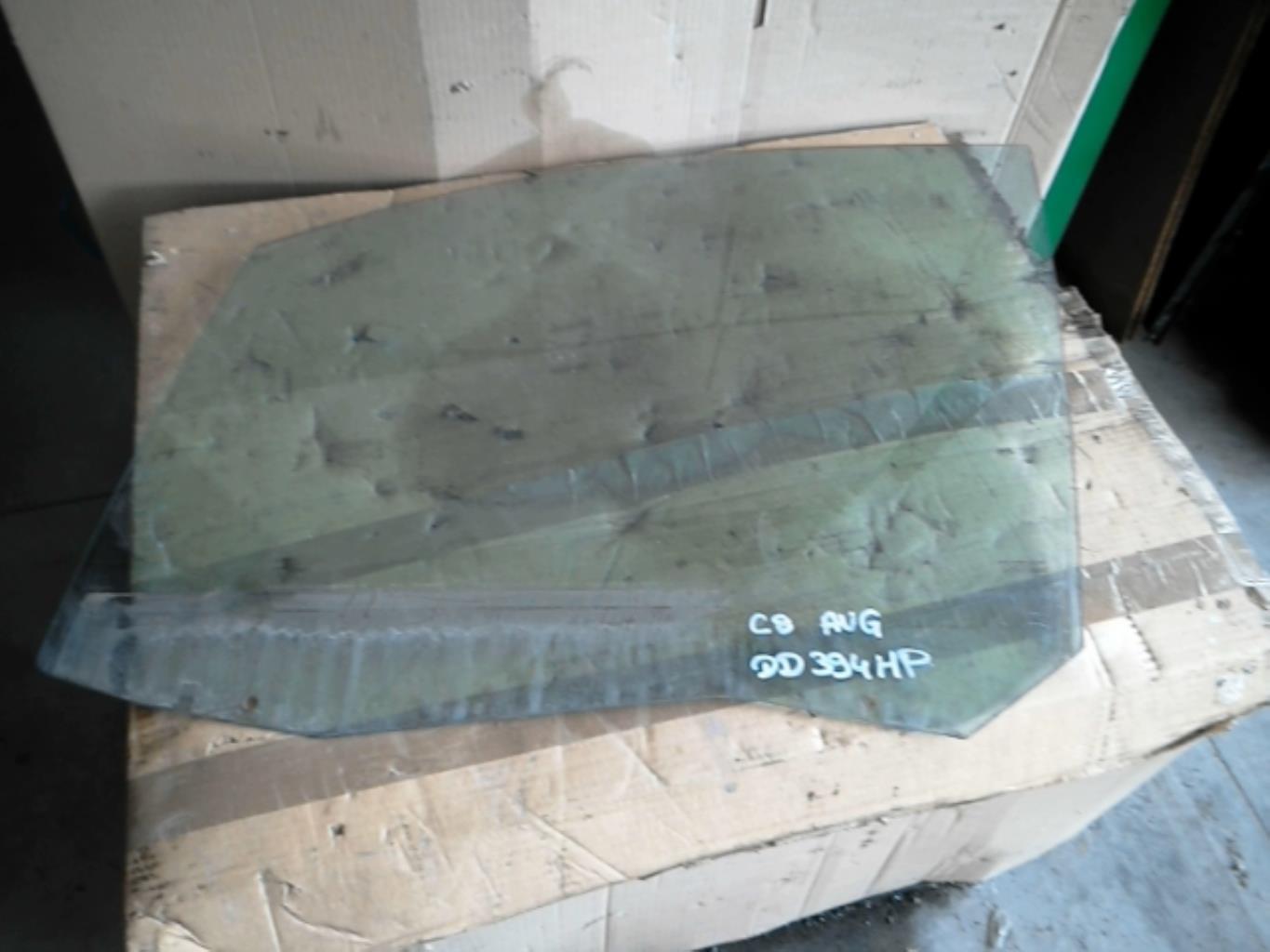 Vitre avant gauche CITROEN C8 Diesel - 1