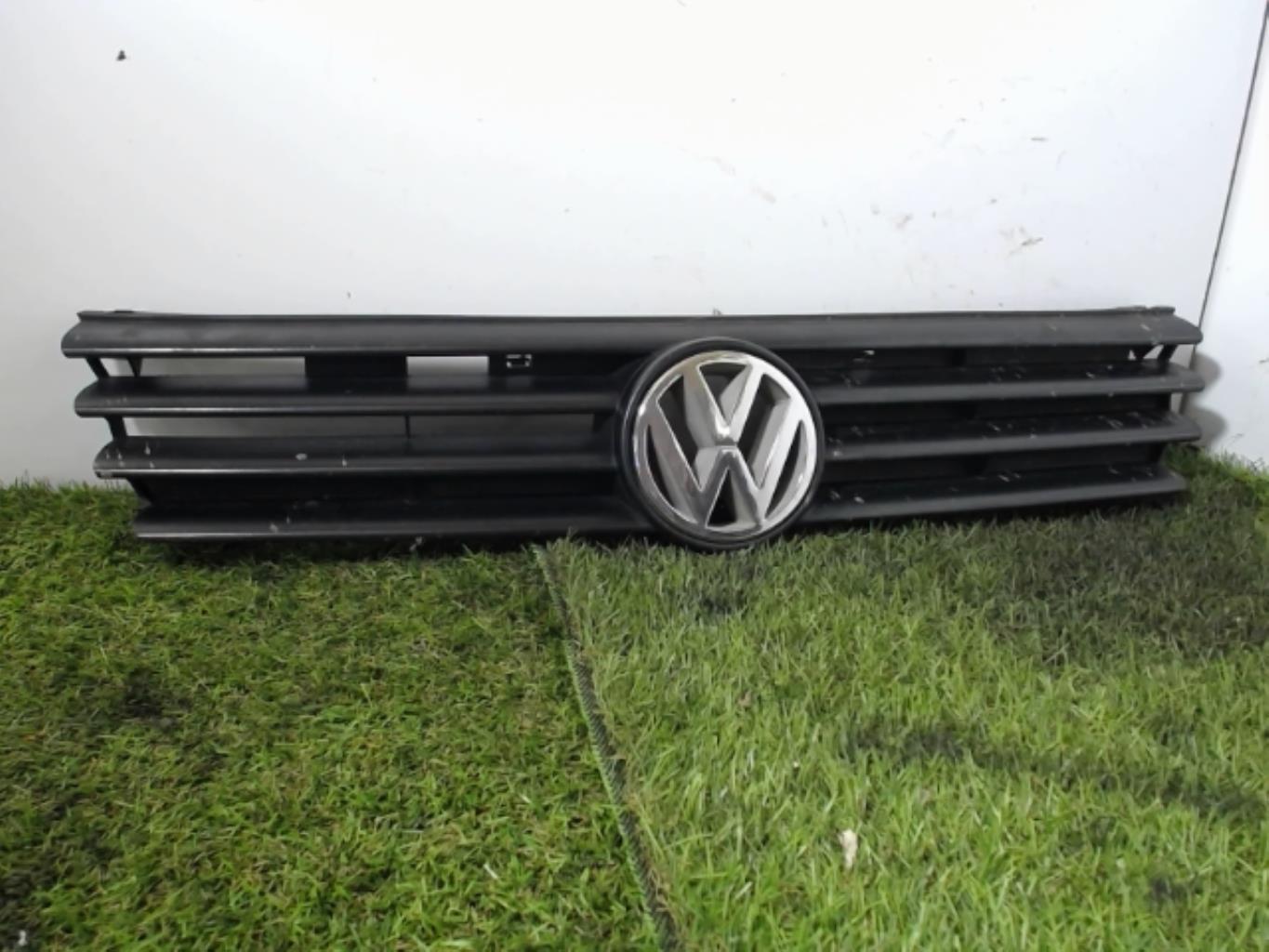 Calandre VOLKSWAGEN PASSAT 3 PHASE 2  - 1
