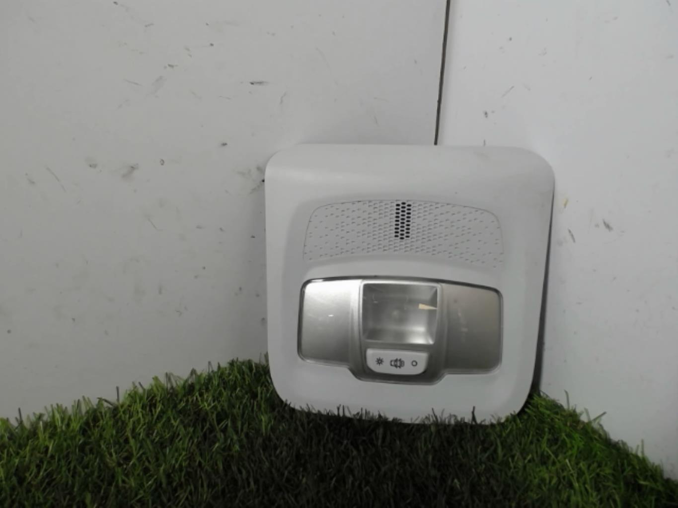Eclairage de plafonnier PEUGEOT 208 1 PHASE 1 Diesel - 1