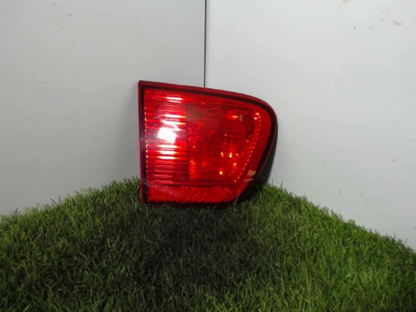 Feu arriere secondaire gauche (feux) SEAT IBIZA 2 PHASE 3 Diesel - 1