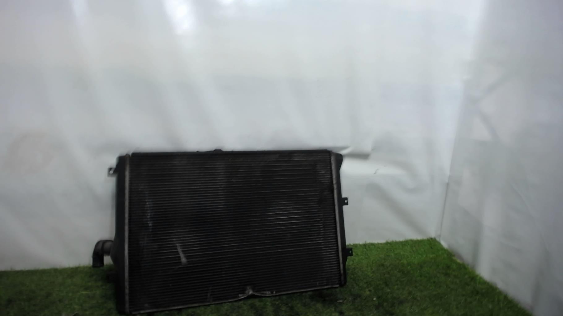 Radiateur eau AUDI A3 2  - 1