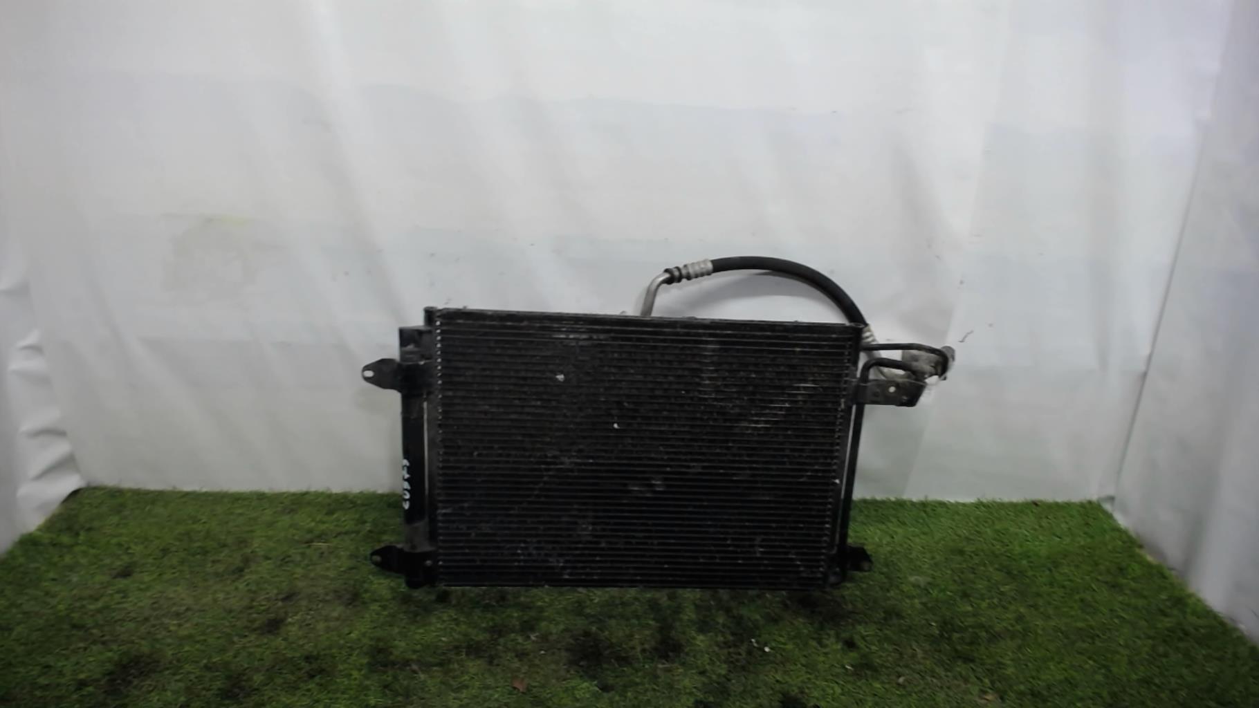Radiateur clim VOLKSWAGEN GOLF 5 Diesel - 1