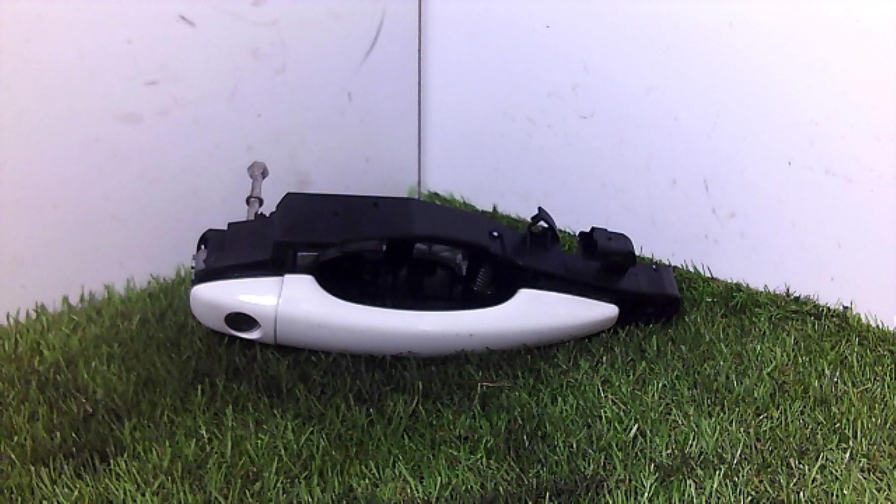 Poignee porte avant gauche CITROEN C4 2 PHASE 2 Diesel - 1