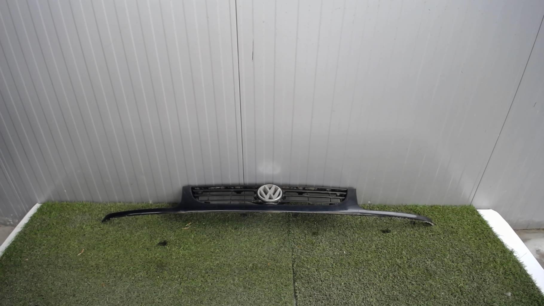 Calandre VOLKSWAGEN POLO 3 PHASE 1  - 1