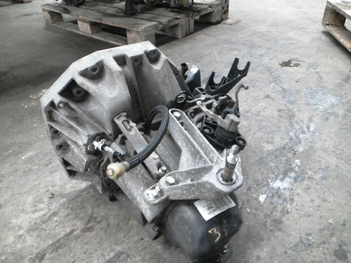Boite de vitesses RENAULT CLIO 3 PHASE 1  - 1