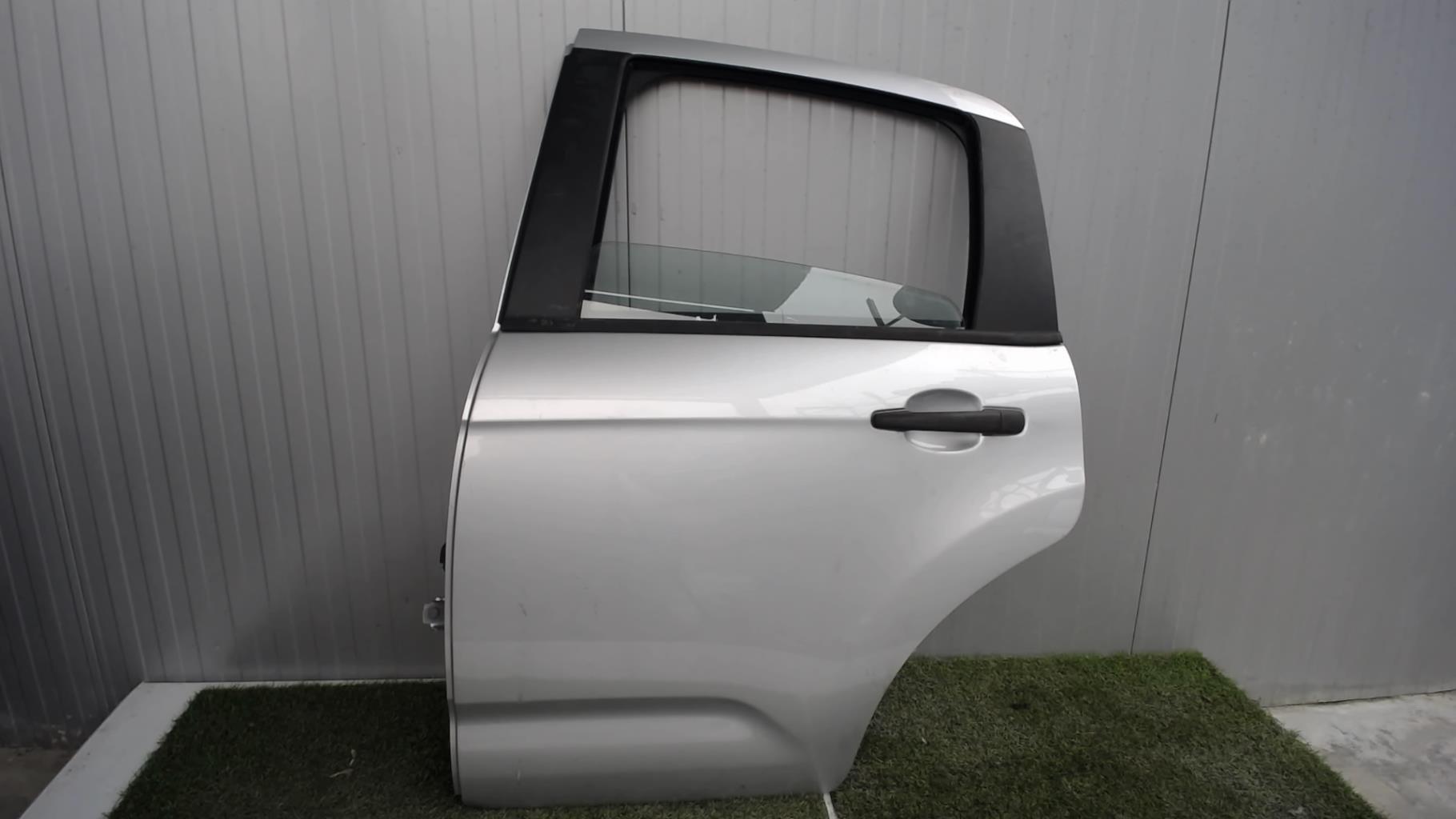 Porte arriere gauche CITROEN C3 2 PHASE 2 Diesel - 1