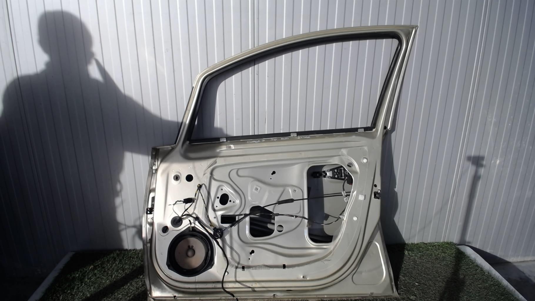 Porte avant droit OPEL CORSA D PHASE 1 Essence - 1