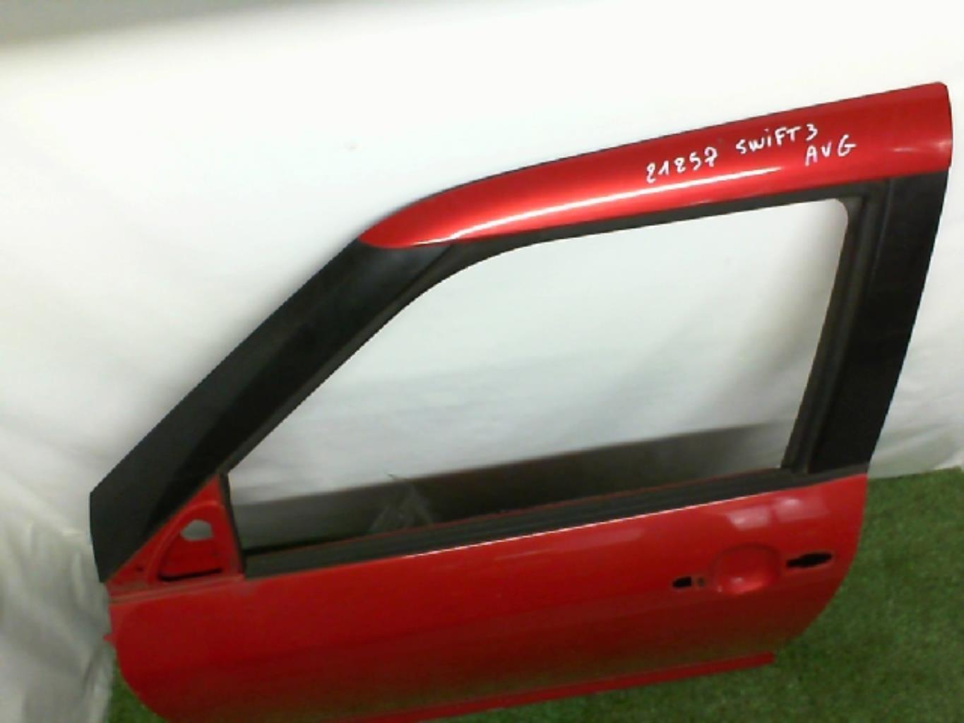 Porte avant gauche SUZUKI SWIFT 3 Diesel - 1