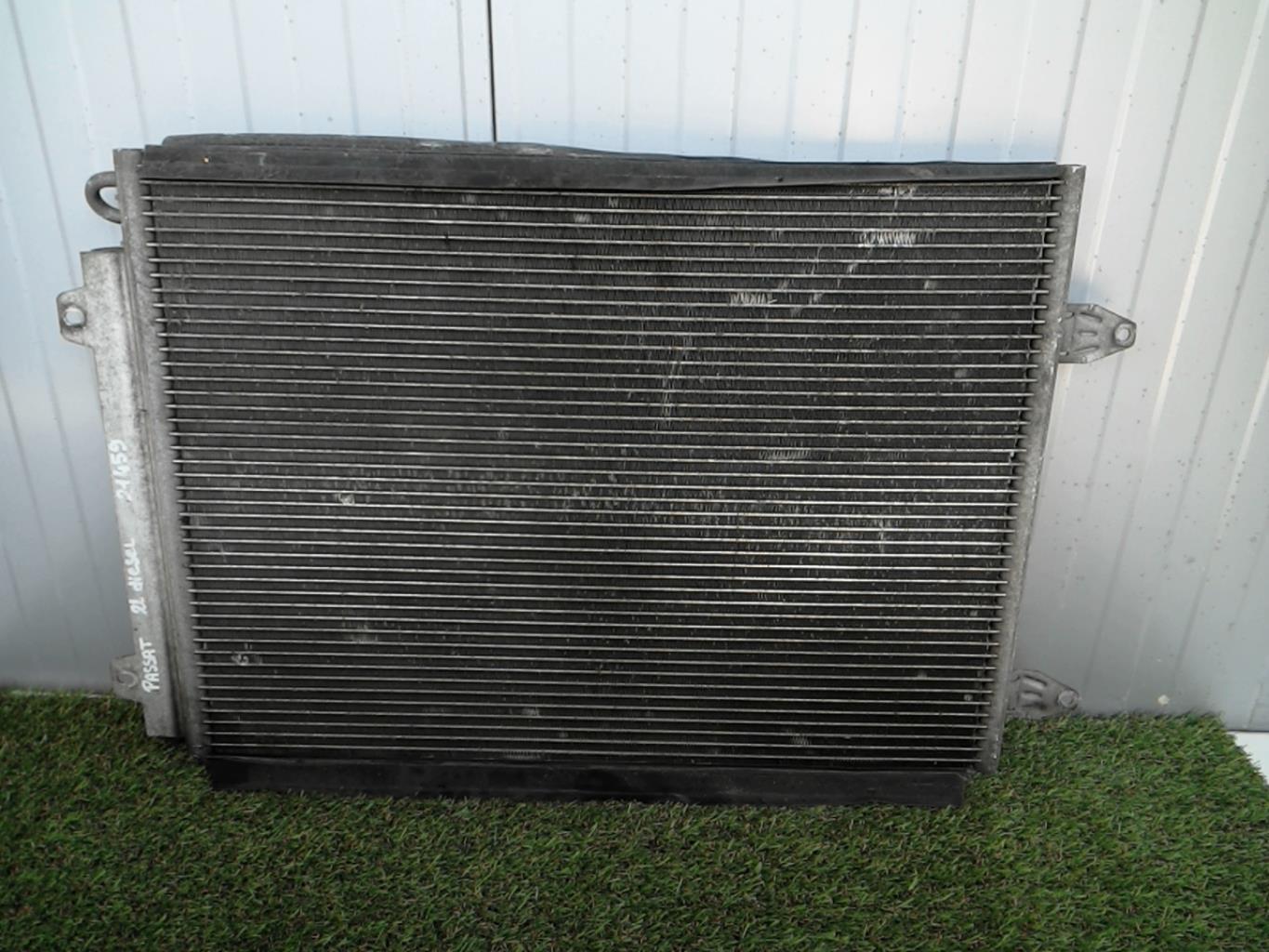 Condenseur de clim VOLKSWAGEN PASSAT 5 Diesel - 1