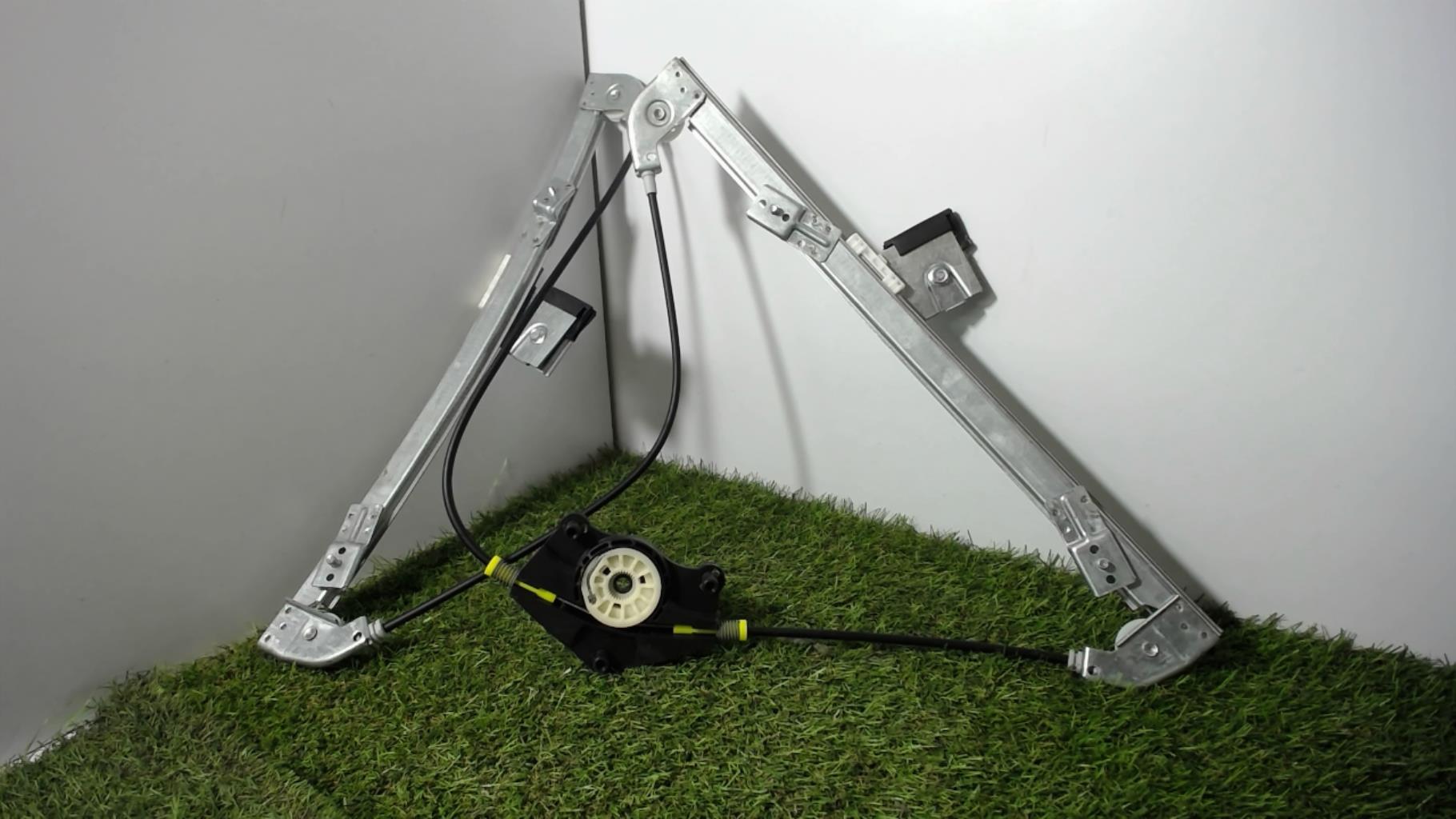 Mecanisme de leve vitre electrique avant gauche SEAT LEON 1  - 1