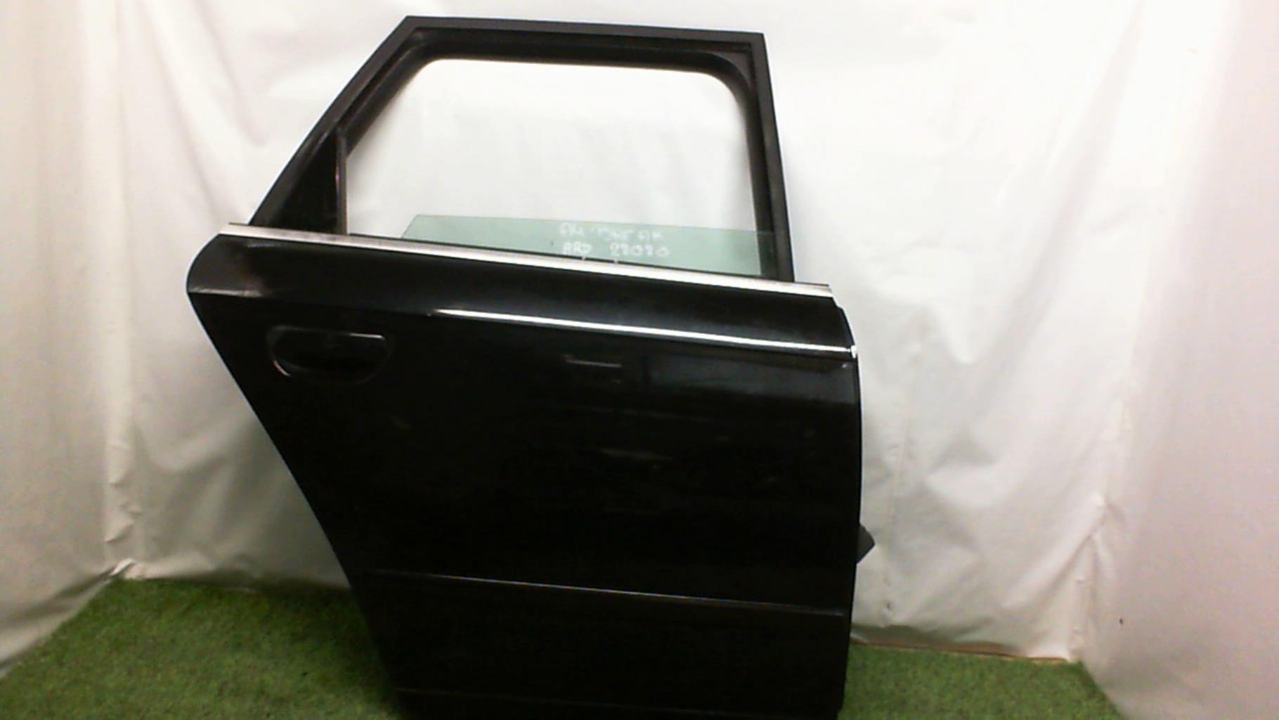 Porte arriere droit AUDI A4 2 AVANT PHASE 2 BREAK Diesel - 1