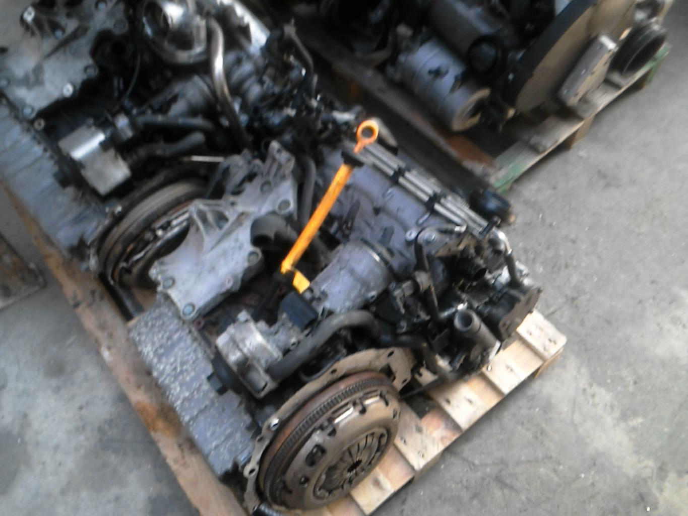 Moteur VOLKSWAGEN GOLF 5 Diesel - 1