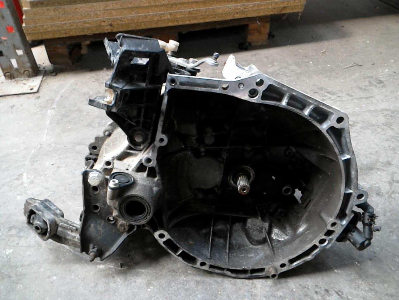 Boite de vitesses PEUGEOT 208 1 PHASE 1 Diesel - 1