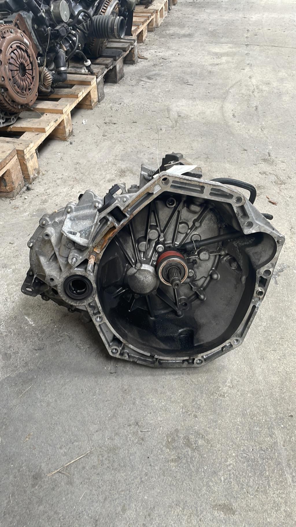 Boite de vitesses RENAULT GRAND SCENIC 3 PHASE 1 Diesel - 1