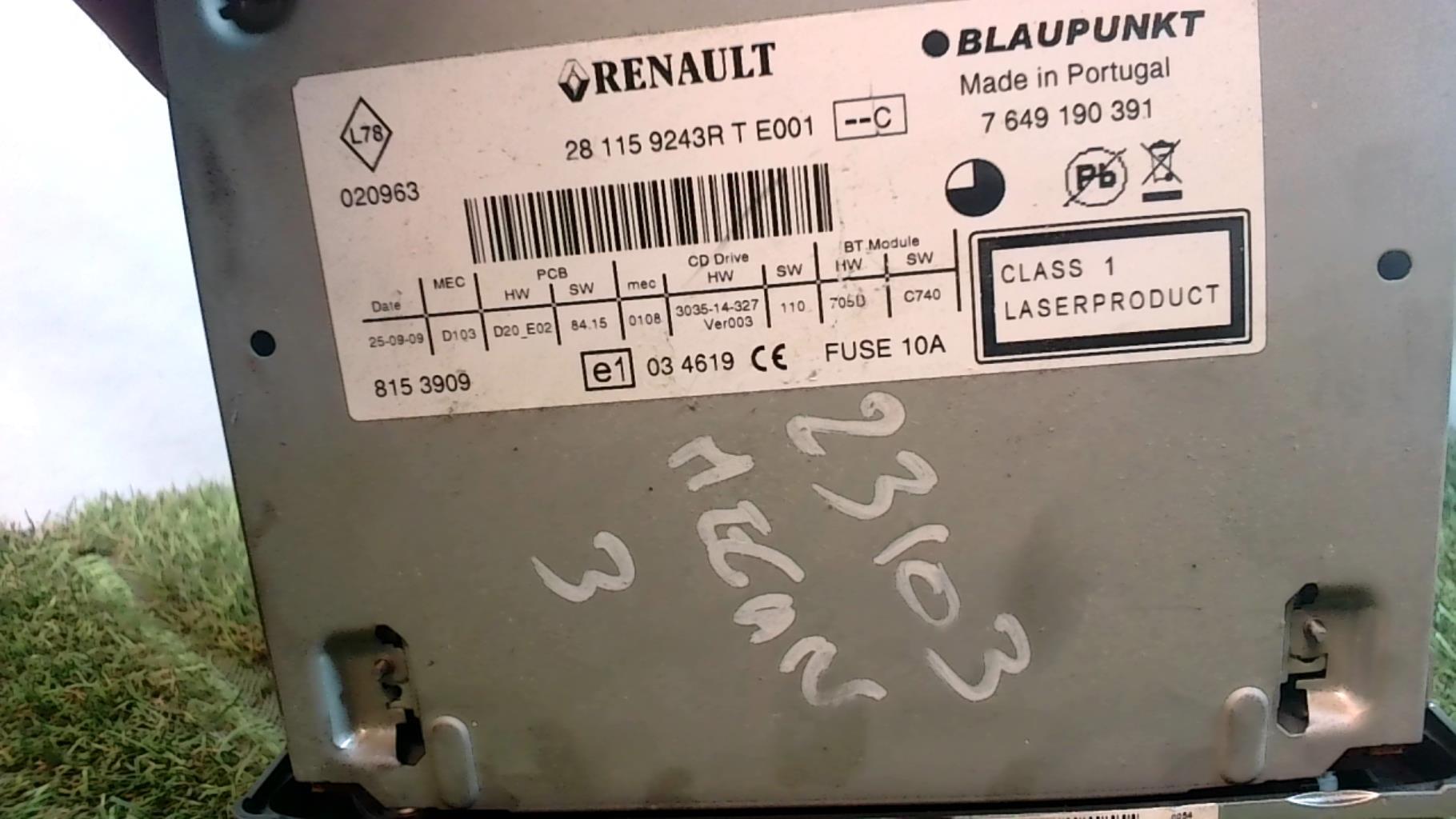 Autoradio d'origine RENAULT MEGANE 3 PHASE 1 Diesel - 1