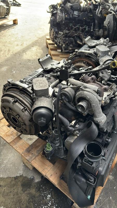 Moteur FORD FIESTA 5 PHASE 1 Diesel - 1