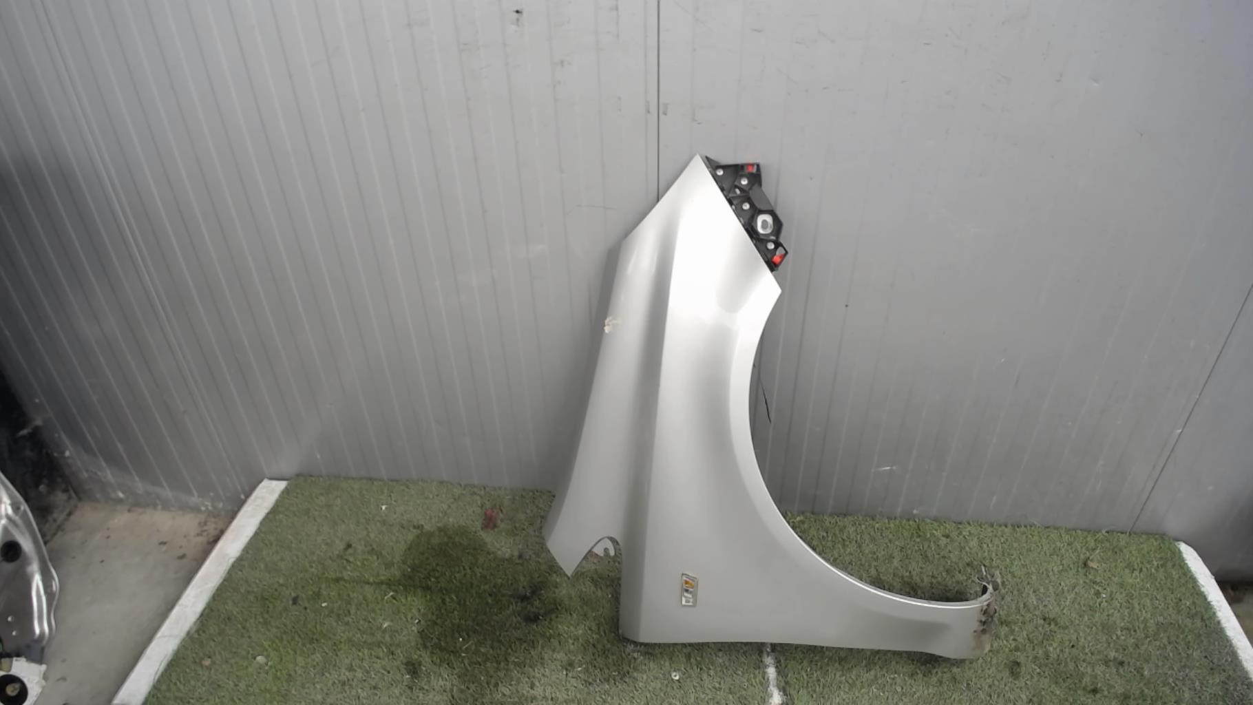 Aile avant droit OPEL CORSA D PHASE 1 Diesel - 1