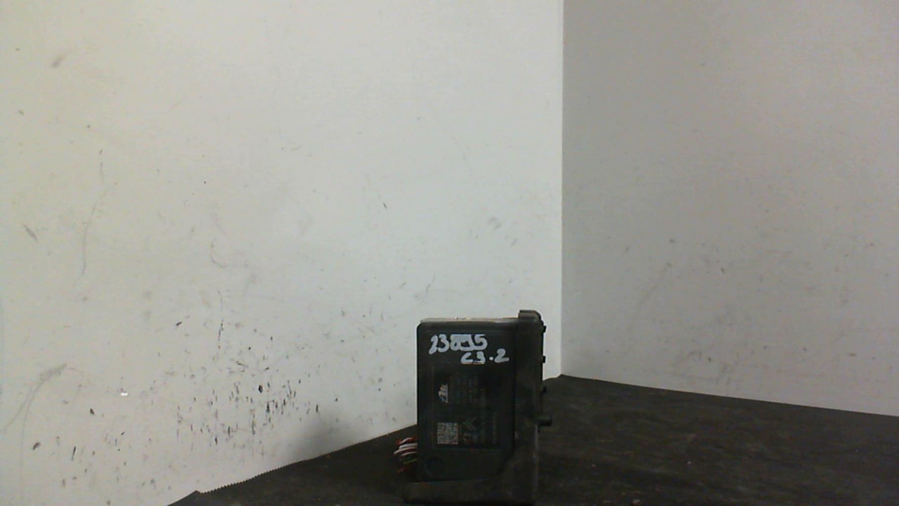 Bloc ABS (freins anti-blocage) CITROEN C3 2 PHASE 1 Diesel - 1