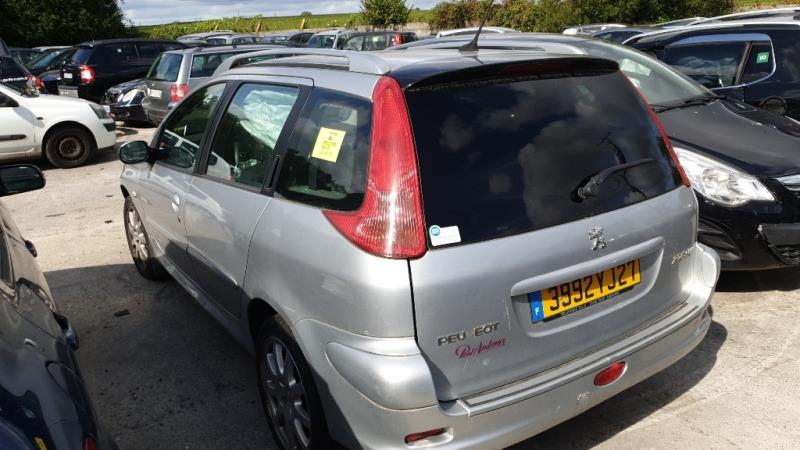 Pompe de direction PEUGEOT 206 PHASE 1 BREAK Essence - 1