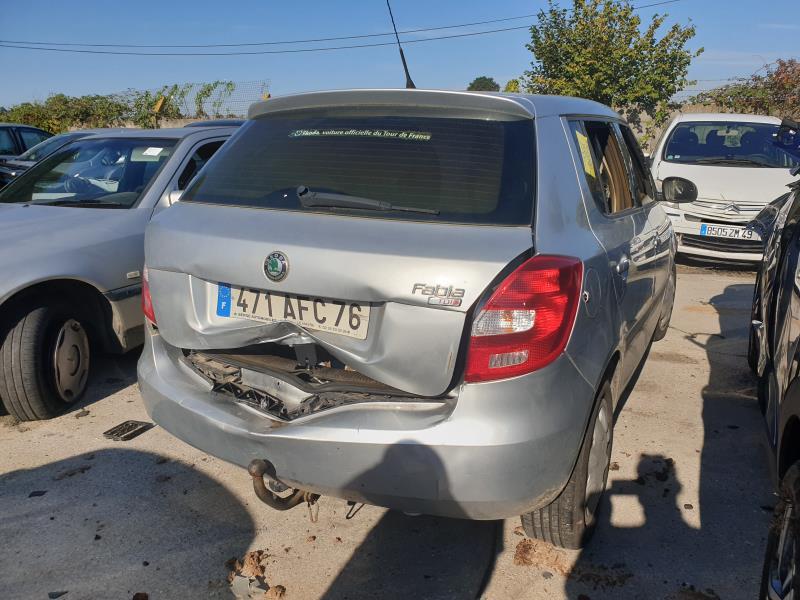 Moteur SKODA FABIA 2 PHASE 1 Diesel - 1