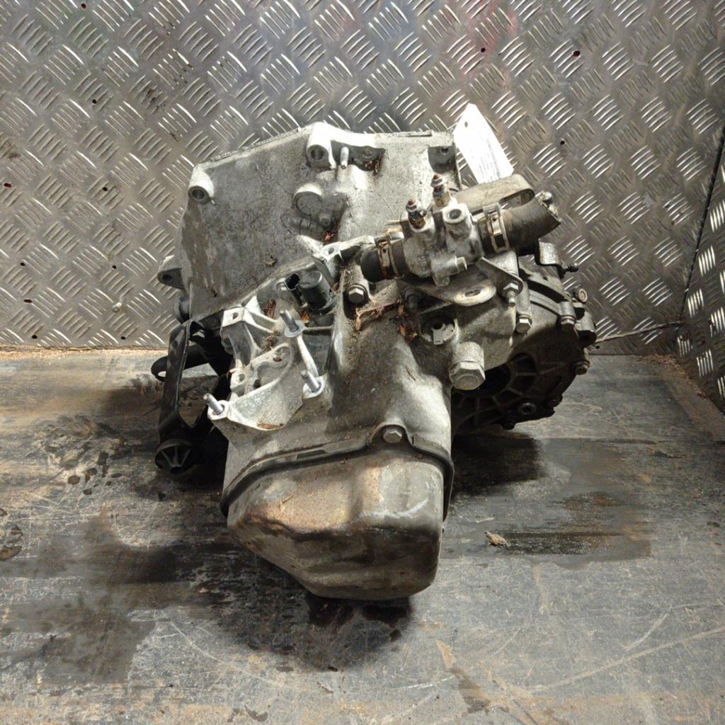 Boite de vitesses PEUGEOT 206+ Diesel - 1