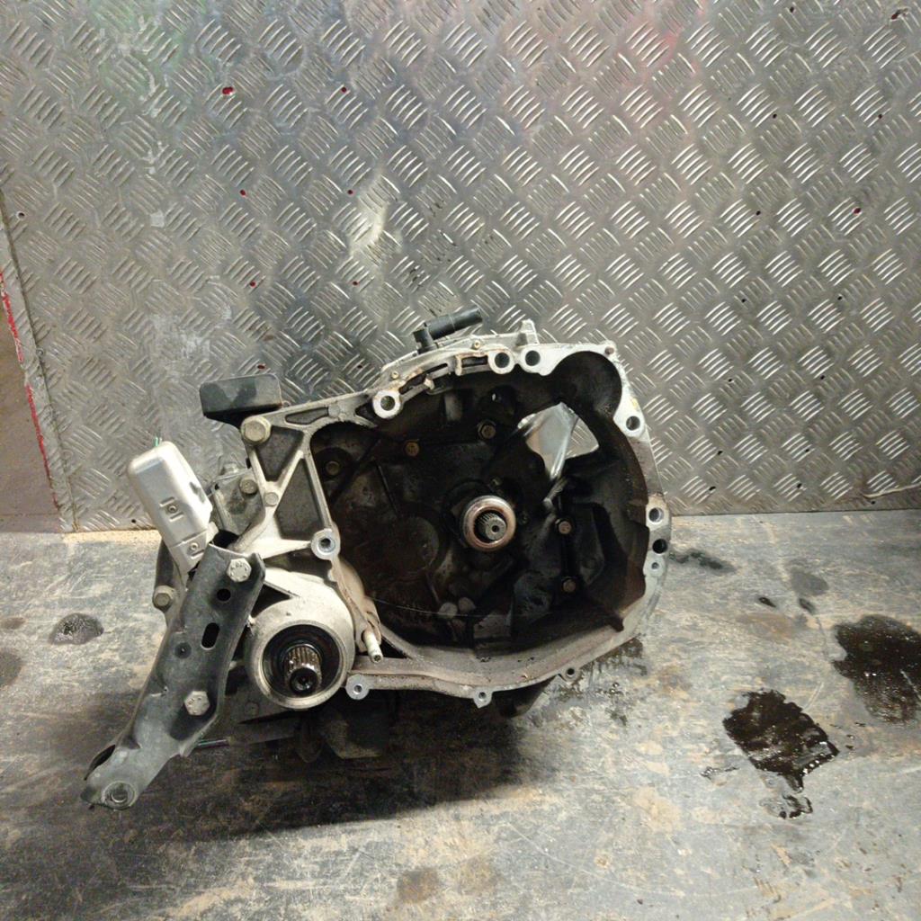 Boite de vitesses RENAULT CLIO 2 PHASE 1 Essence - 1