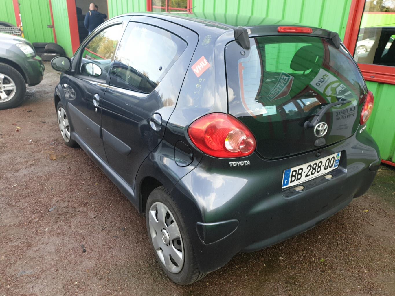 Feu arriere stop central TOYOTA AYGO 1 PHASE 1 Diesel - 1