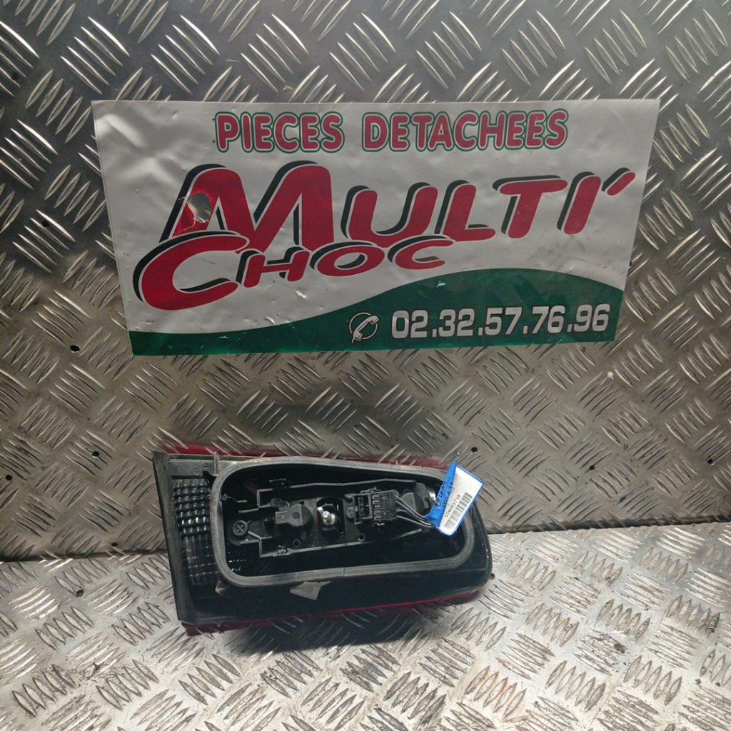 Feu arriere secondaire droit (feux) RENAULT LAGUNA 2 PHASE 2 Essence - 1