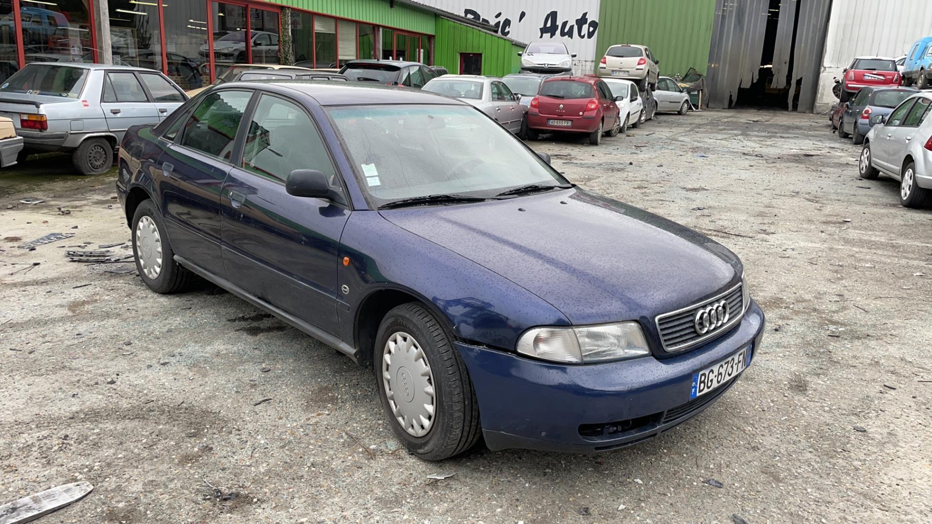 Demarreur AUDI A4 1 PHASE 1 Essence - 1