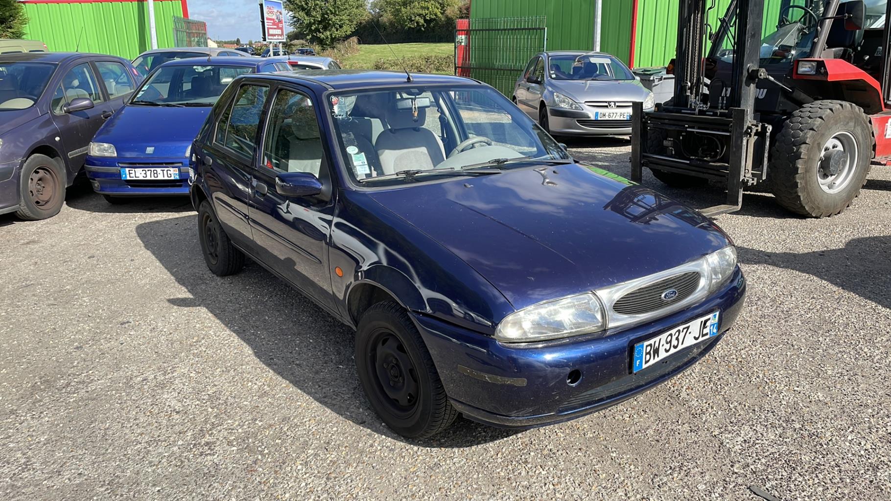 Calandre FORD FIESTA 4 PHASE 1 Essence - 1