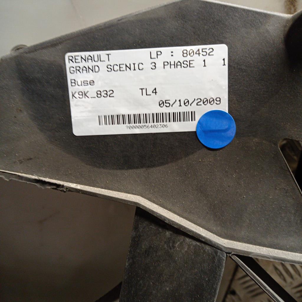 Buse RENAULT GRAND SCENIC 3 PHASE 1 Diesel - 1
