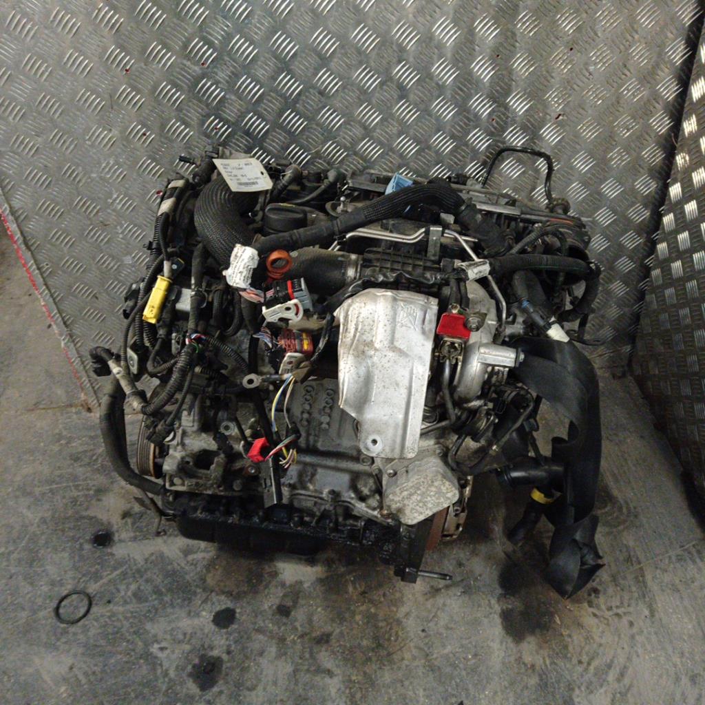 Moteur PEUGEOT 206+ Diesel - 1