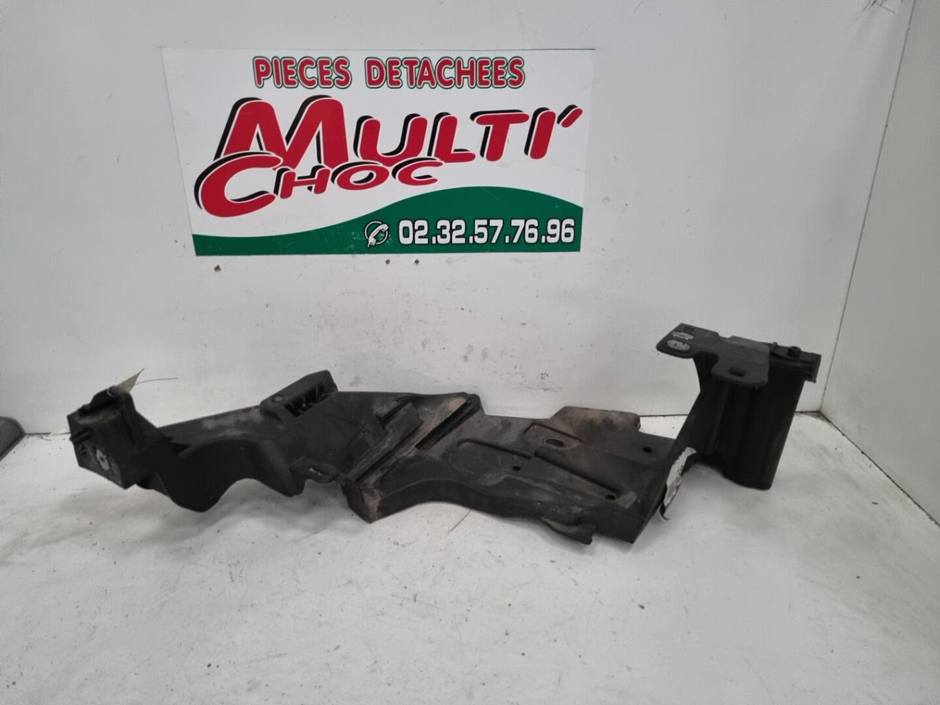 Support de phare gauche (tôle) RENAULT MEGANE 3 PHASE 1 Diesel - 1