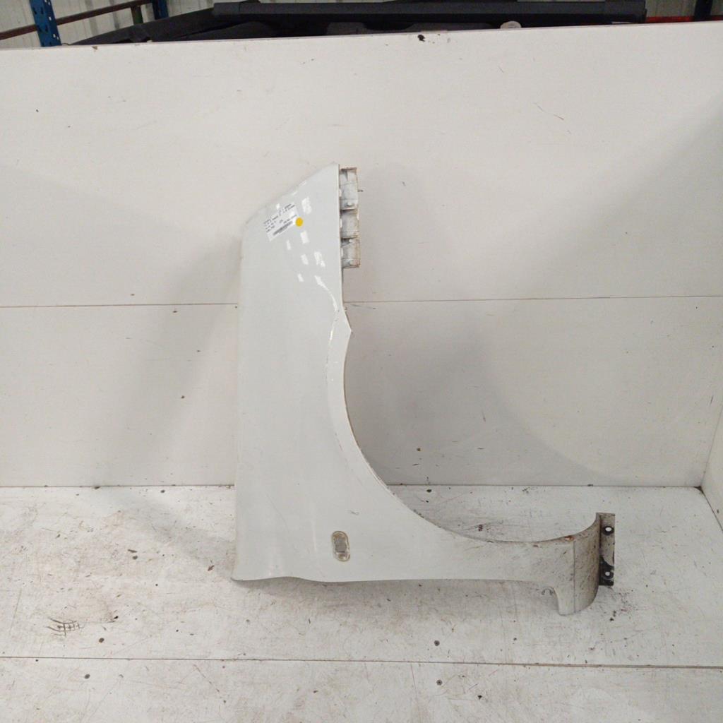 Aile avant droit RENAULT CLIO 2 PHASE 2 Diesel - 1