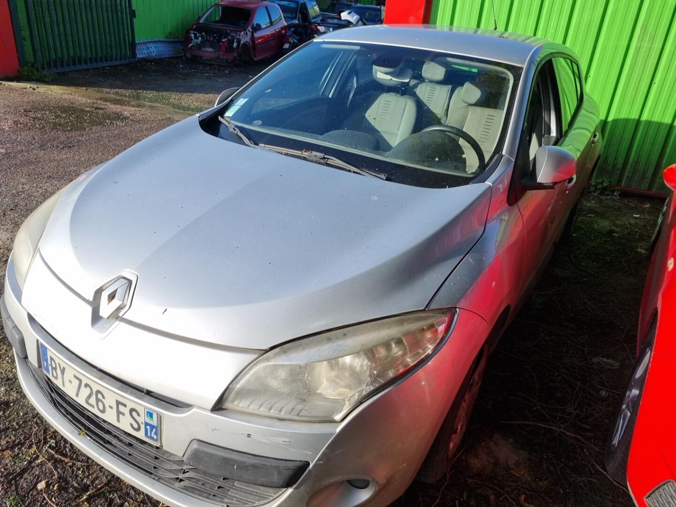 Buse RENAULT MEGANE 3 PHASE 1 Diesel - 1