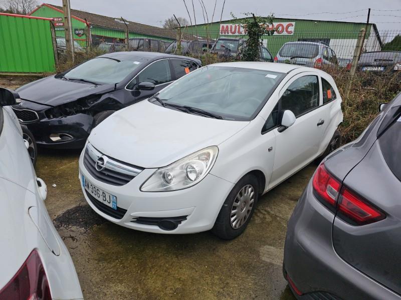 Bouton de coffre OPEL CORSA D PHASE 1 Essence - 1