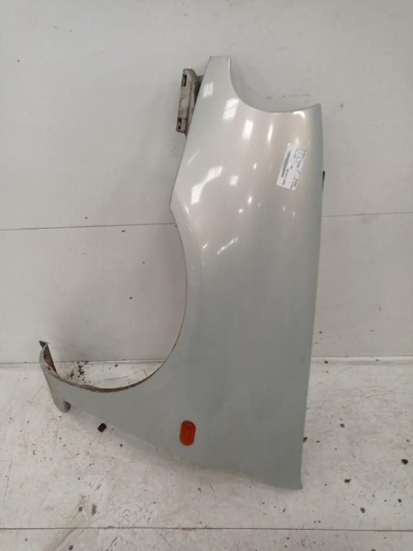 Aile avant gauche RENAULT CLIO 2 PHASE 1 Diesel - 1
