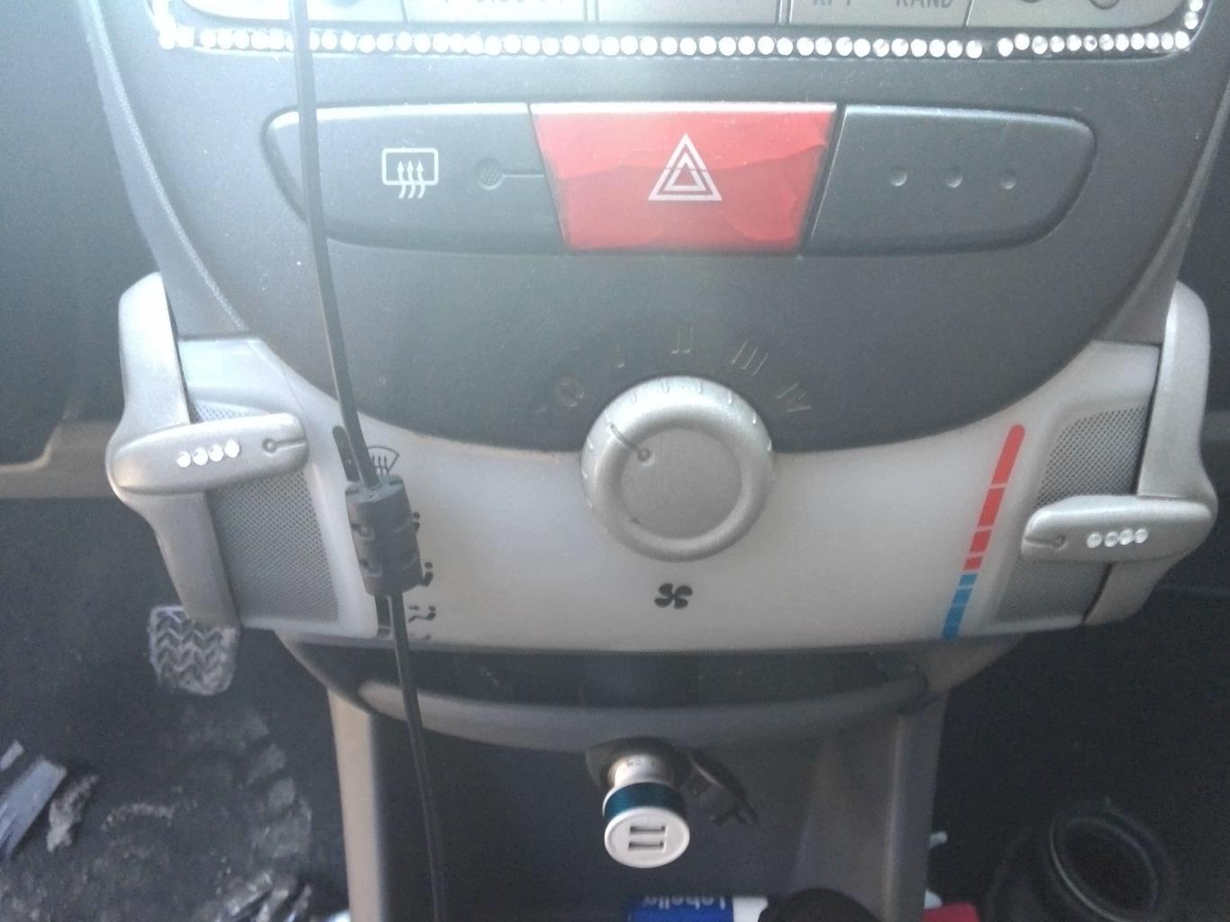 Commande chauffage CITROEN C1 1 PHASE 1 Essence - 1