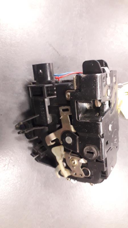 Serrure arriere gauche AUDI A6 2 PHASE 1  - 1