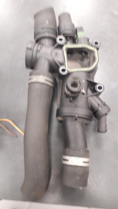 Boitier eau FIAT SCUDO 2  - 1