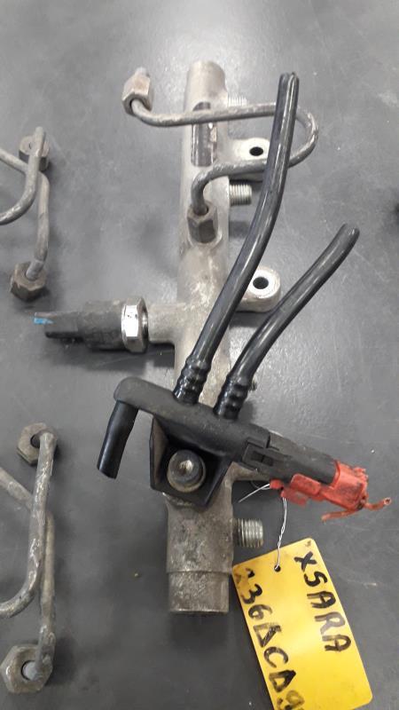 Rampe injection PEUGEOT 307 PHASE 1 Diesel - 1