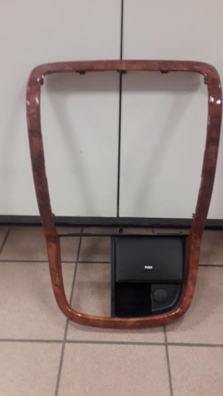 Console central (interieur plastique) KIA CARNIVAL 1  - 1