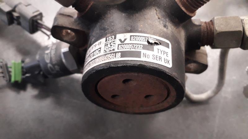 Rampe injection RENAULT MEGANE 2 PHASE 1 Diesel - 1