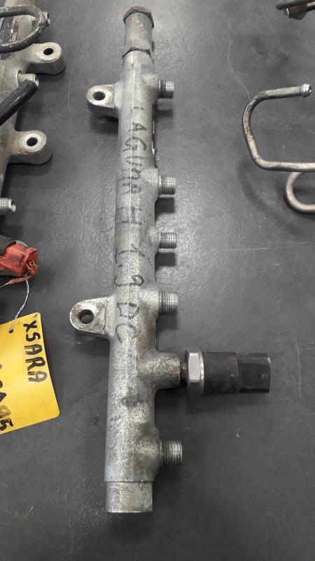 Rampe injection RENAULT MEGANE 2 PHASE 1 Diesel - 1