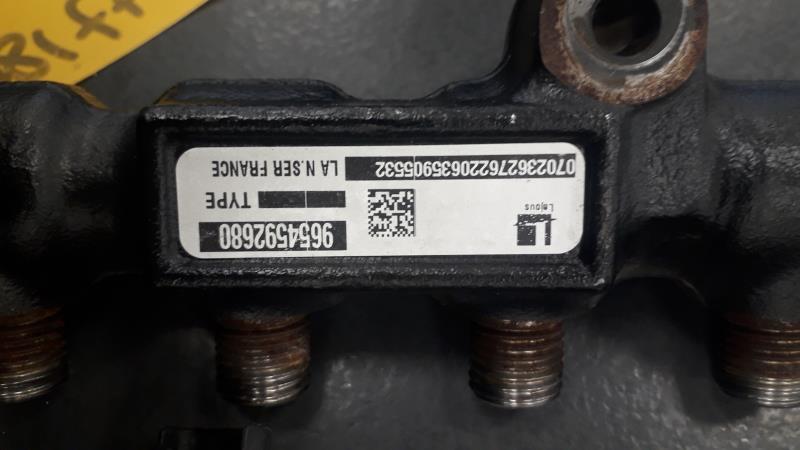 Rampe injection CITROEN C5 1 PHASE 2 Diesel - 1