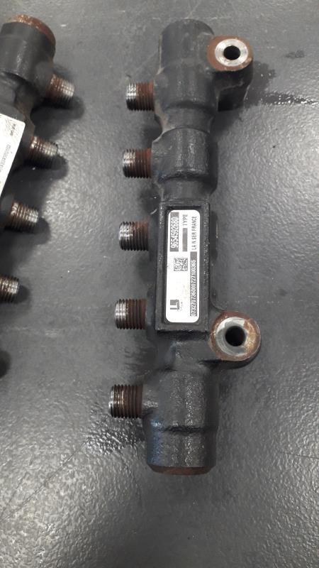 Rampe injection PEUGEOT 307 PHASE 2 Diesel - 1