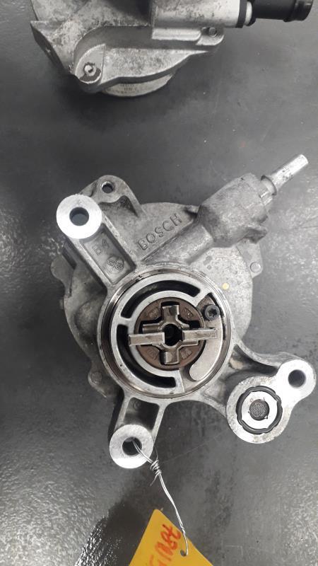 Pompe à vide PEUGEOT 607 PHASE 1 Diesel - 1