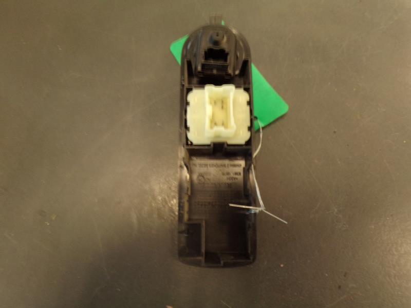 Interrupteur de leve vitre RENAULT CLIO 4 PHASE 1  - 1