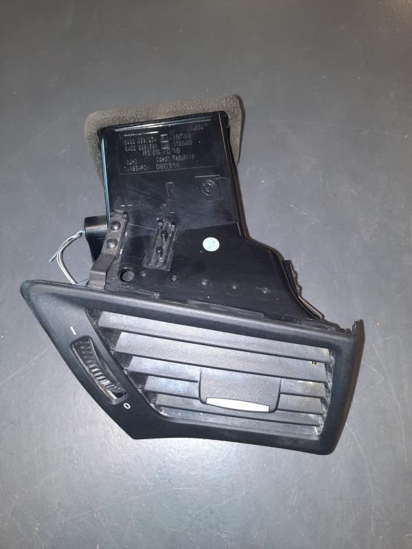 Bocchetta aerazione cruscotto anteriore destra BMW X1 E84 PHASE 1  - 1