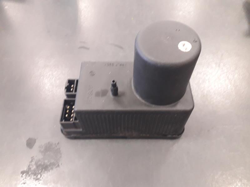 Boitier de centralisation MERCEDES CLASSE C 202 PHASE 1  - 1